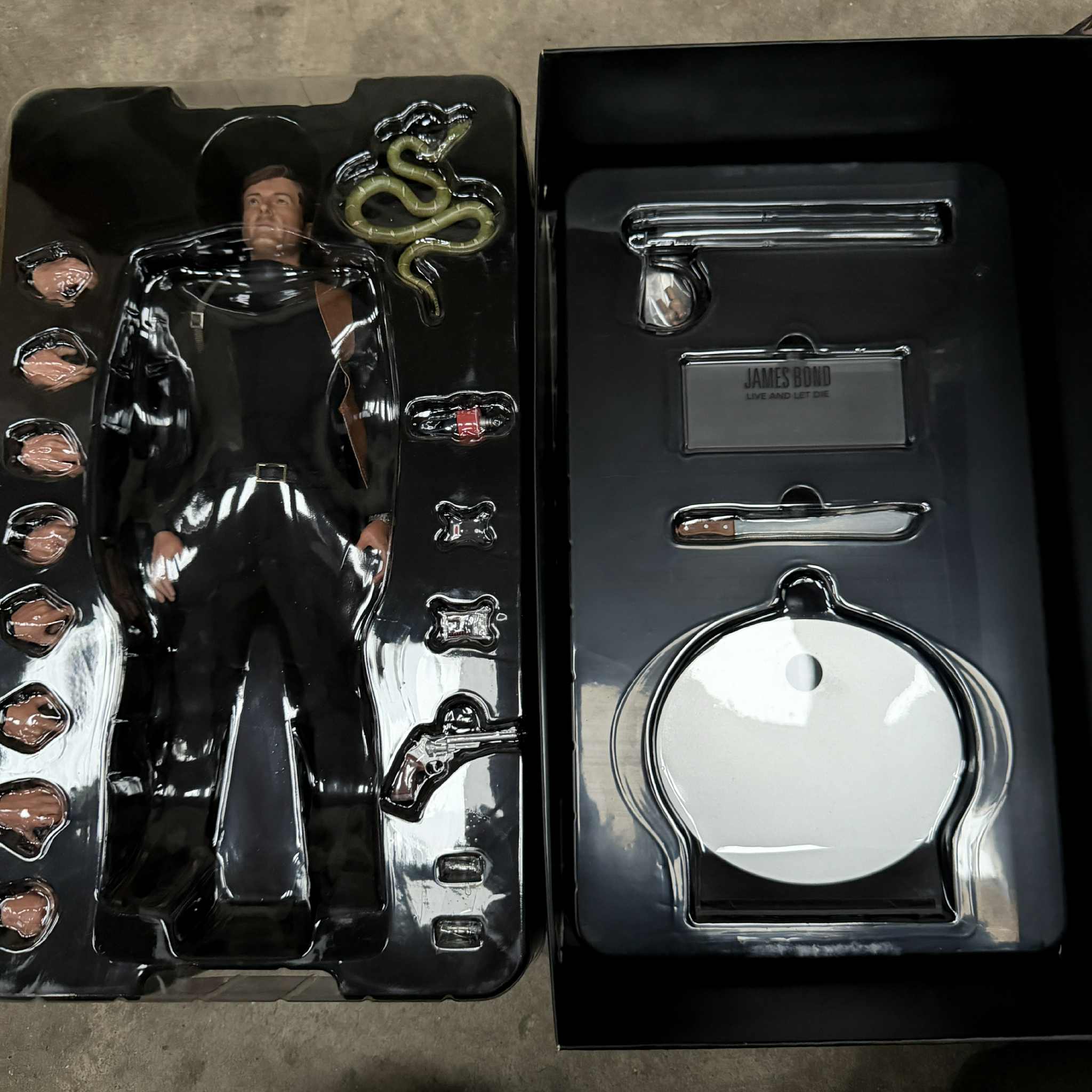Big Chief Studios Live and Let Die James Bond 1/6 Scale Collectible Figure PRE OWNED - Image 2