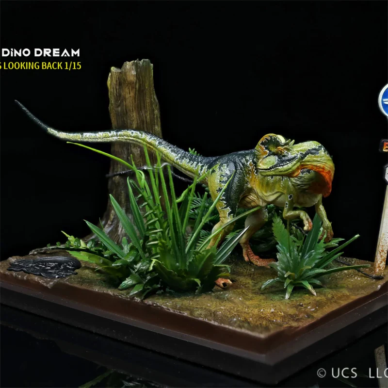 Dino Dream Jurassic Park Dilophosaurus Looking Back 1/30 Scale Resin Model - Image 3