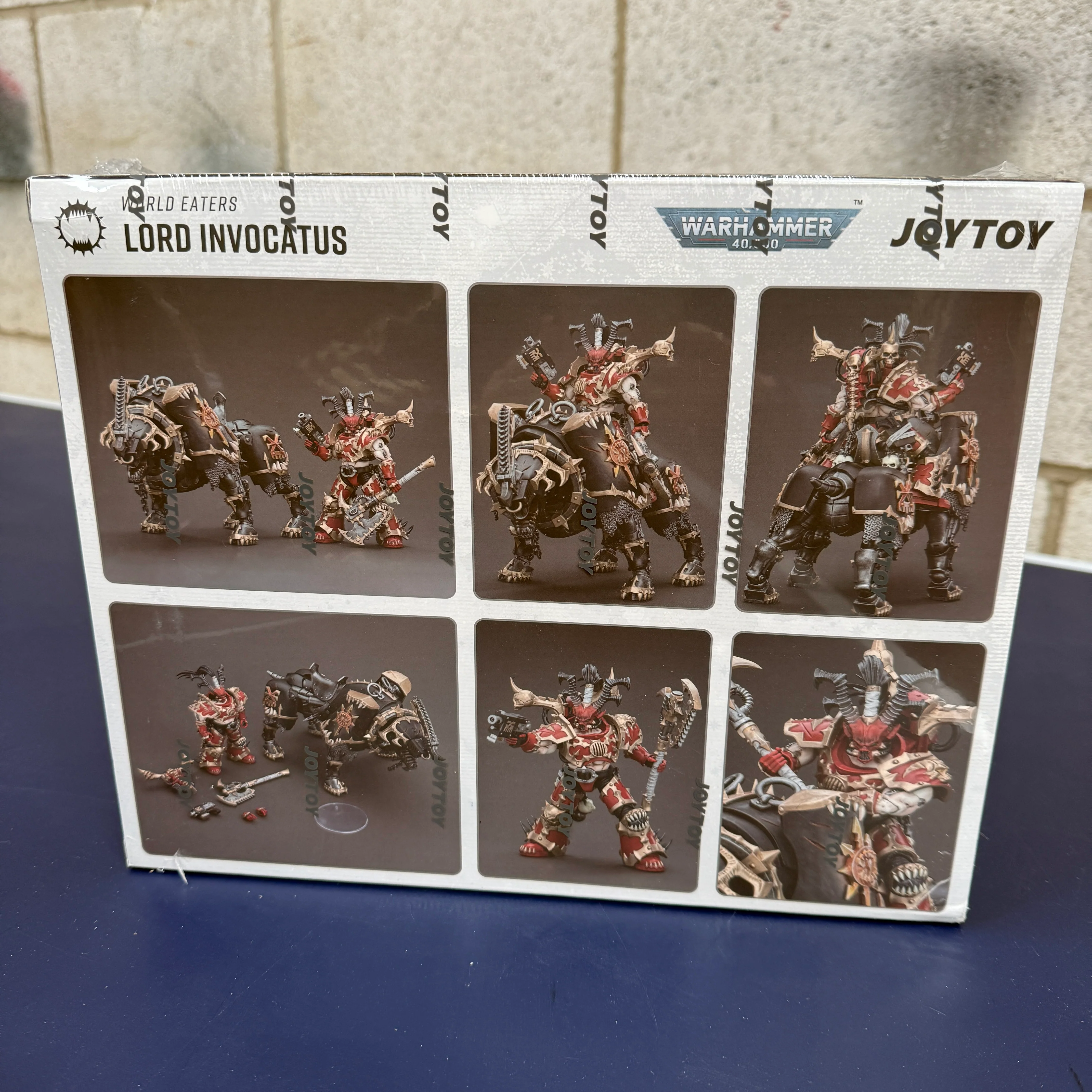 JOYTOY 1/18 Warhammer World Eaters Lord Invocatus - Image 2