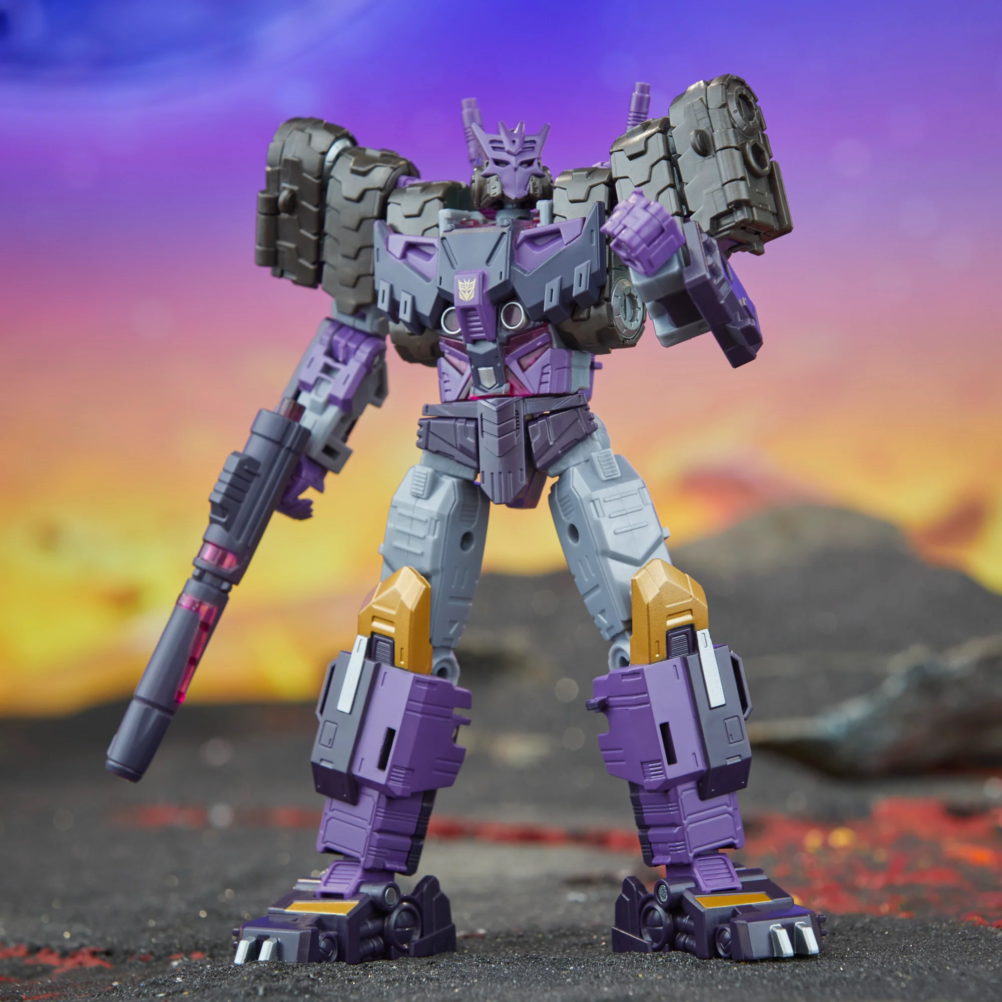 Transformers Legacy United (Comic Universe) Voyager Tarn - Image 3