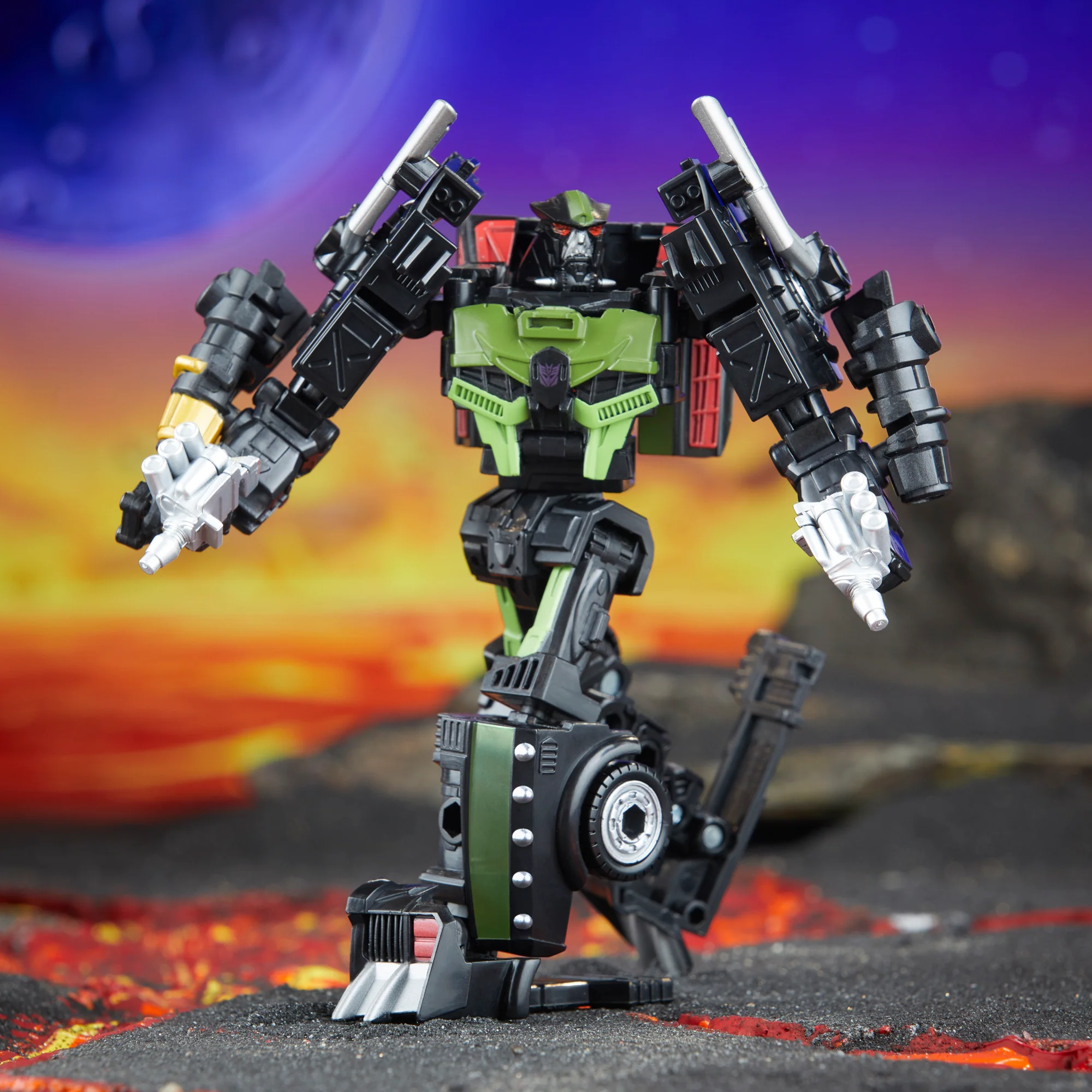 Transformers Legacy United Deluxe Lockdown - Image 6